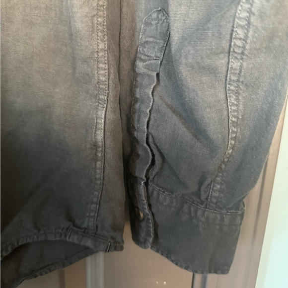 🦅 AE Dip Dye Long Sleeve Button Down Shirt - Picture 6 of 9